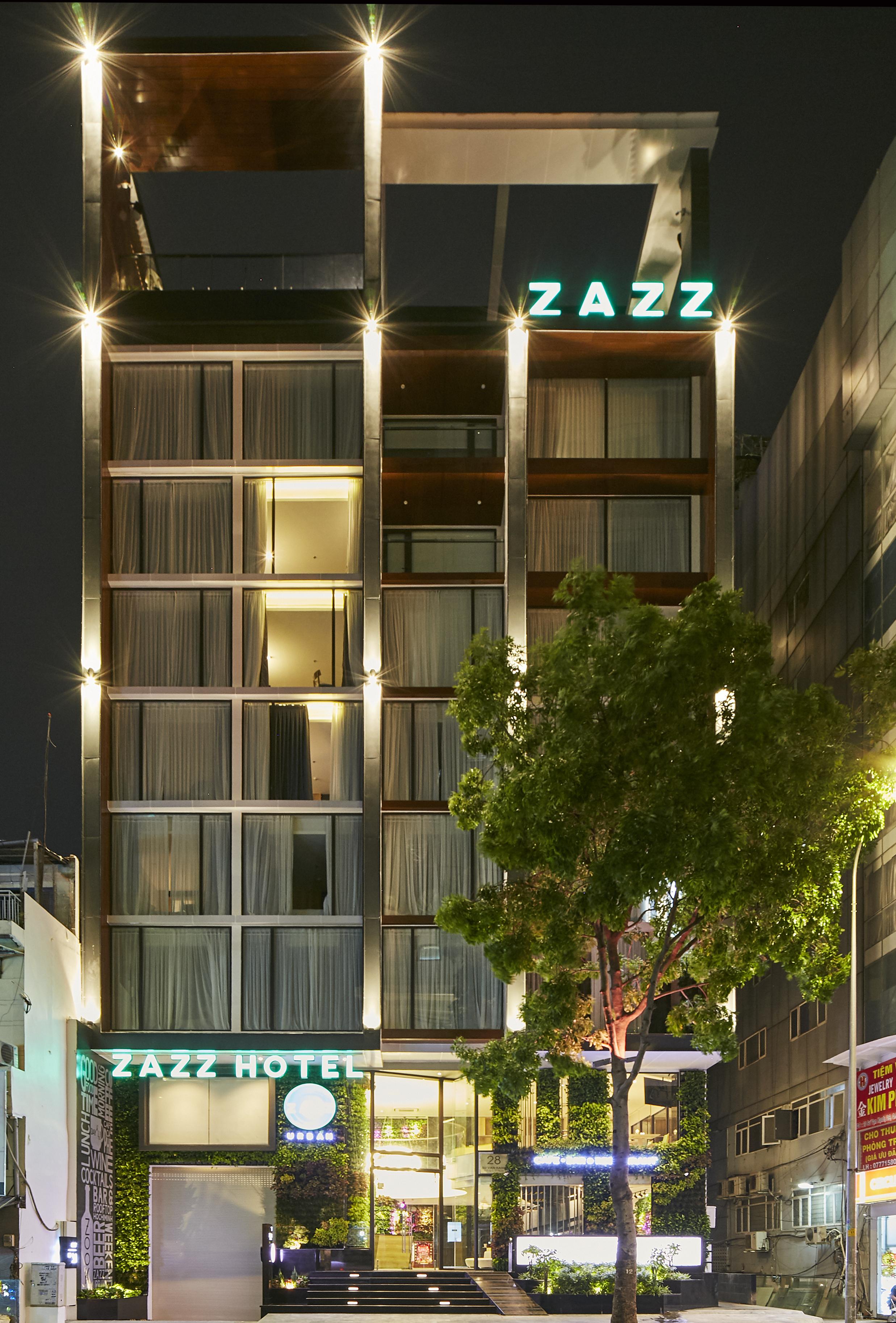 Zazz Urban Ho Chi Minh Hotel Exterior photo